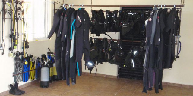 PADI Discovery Initiation diving in mauritius (13)